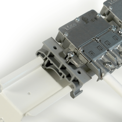 REPARTIDOR 3 SORTIDES 5-2400MHz "EasyF" 8,5/7,5dB